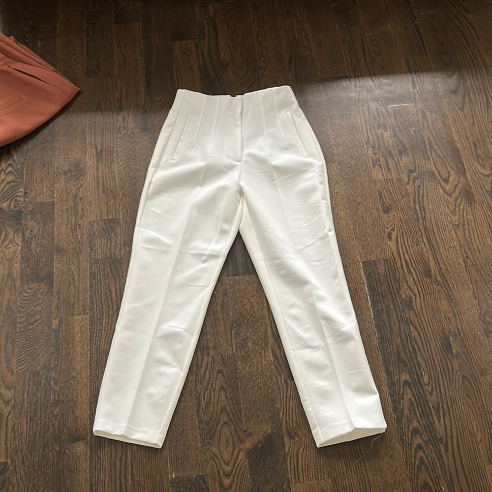 NWT Zara high waisted pants, size S